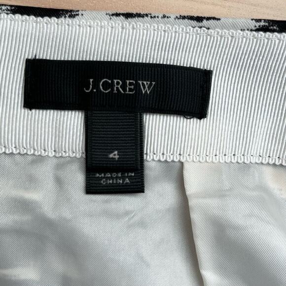 J.Crew Blurred Ikat Pleated Mini Skirt in Black White‎ Zipper Back, Size 4 - Picture 3 of 12